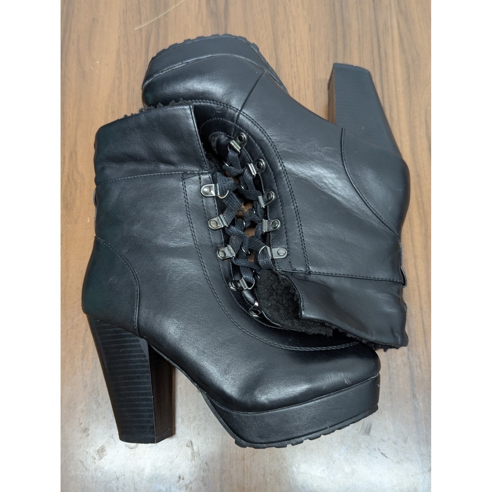 Bamboo Huxley-20L Black Platform Lace Up Ankle Boots Faux Shearling Size 8